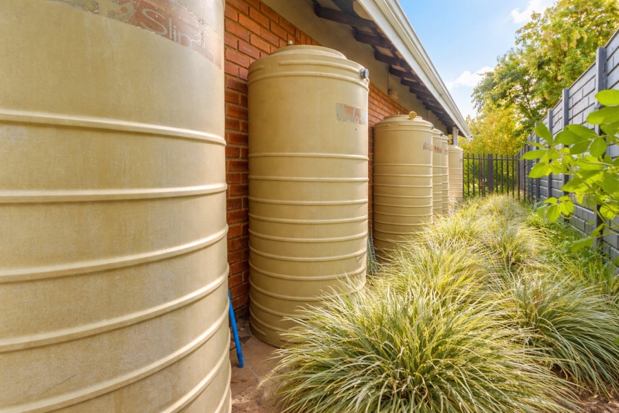 3 Bedroom Property for Sale in Ifafi North West